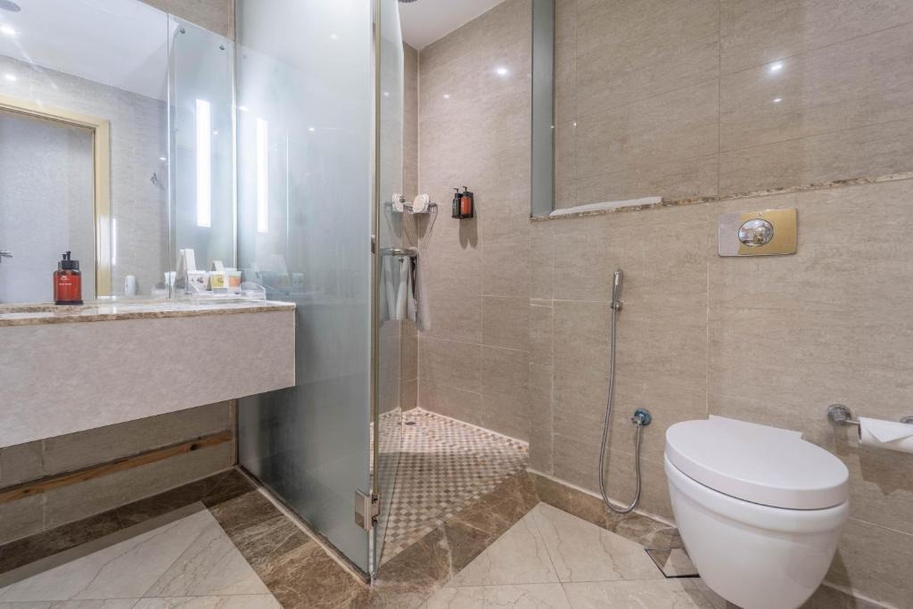 The Leela Hotel image 14